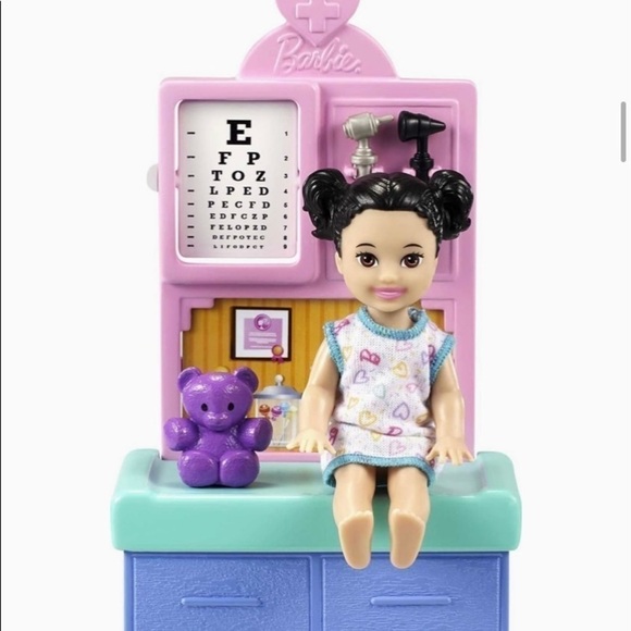 NWT-BARBIE PEDIATRICIAN & CHELSEA CAN DO - Picture 4 of 12